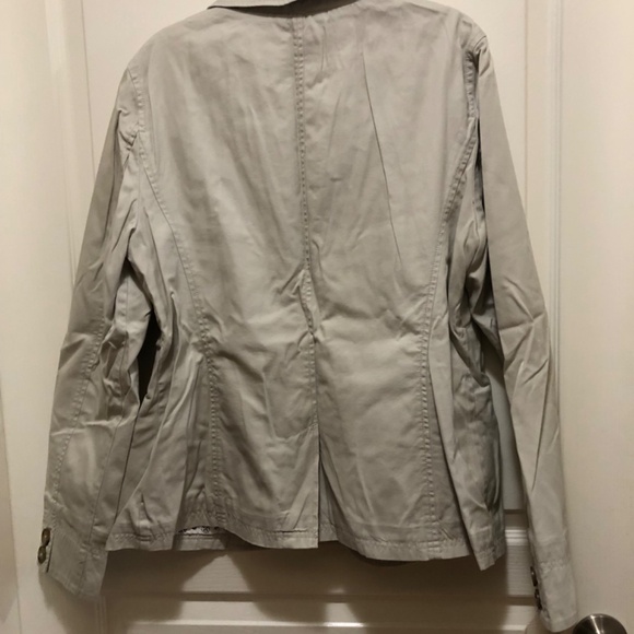 LL Bean light beige cotton 3 button blazer lined size 14 - Picture 3 of 3